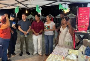 En el Parque de la Madre con la participación de más de 40 emprendedoras se realiza Bazar