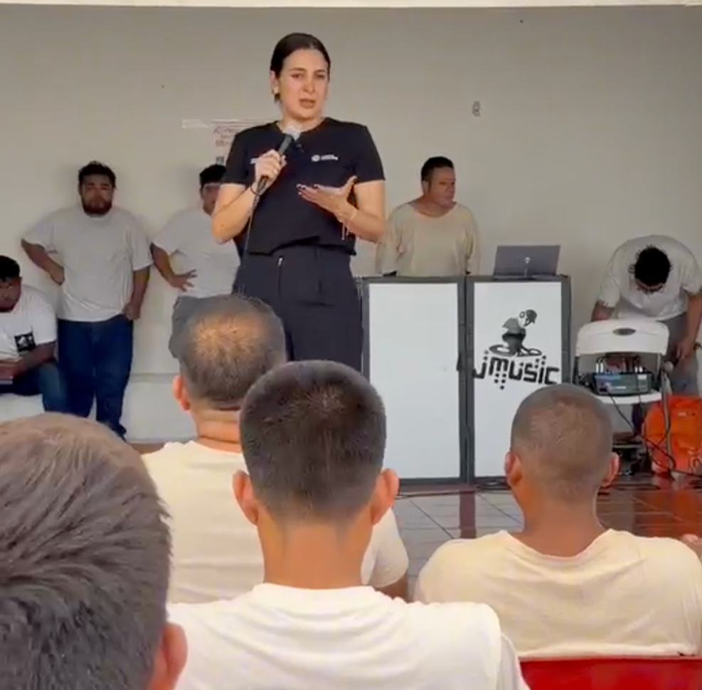 Impulsa Estefanía Mercado segundas oportunidades