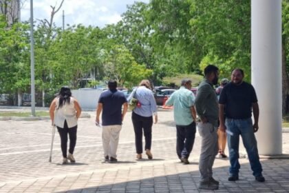exfuncionarios