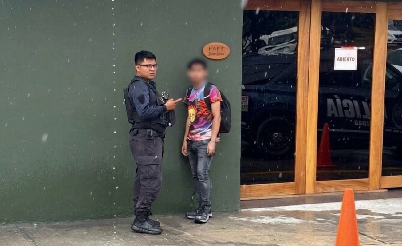 joven engañado