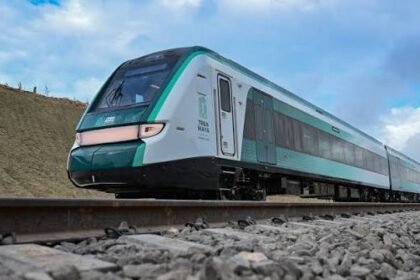 impacto de tren a congresistas