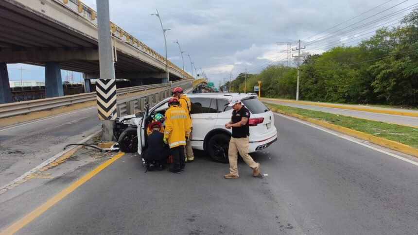 Accidente avenida CTM Playa del Carmen