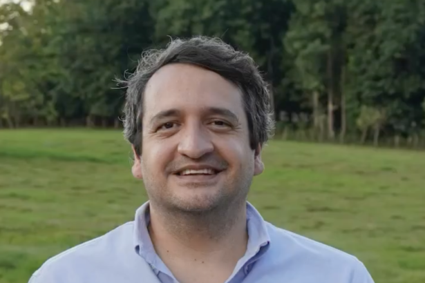 Andy López Beltrán anuncia su registro para una diputación federal