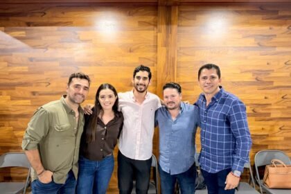 Adversarios de Estefanía Mercado hace frente común